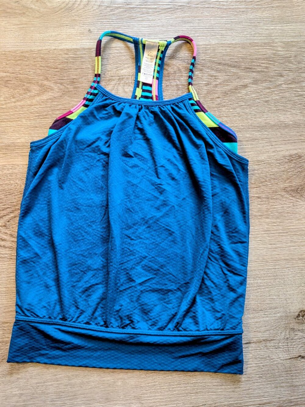 *2 for $30* Ivivva tank girls 8